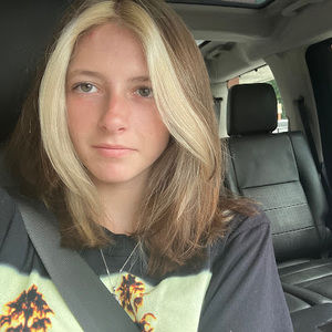 Meet your Posher, Georgia